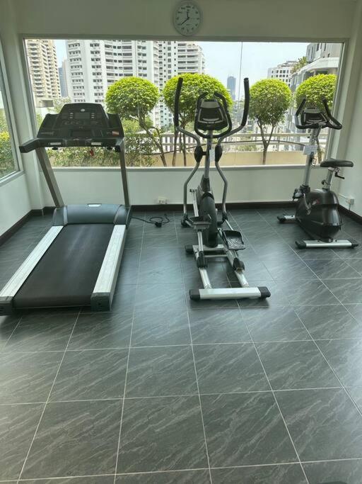Delightful Condo In Central Location At Sukhumvit 49 Bangkok Dış mekan fotoğraf